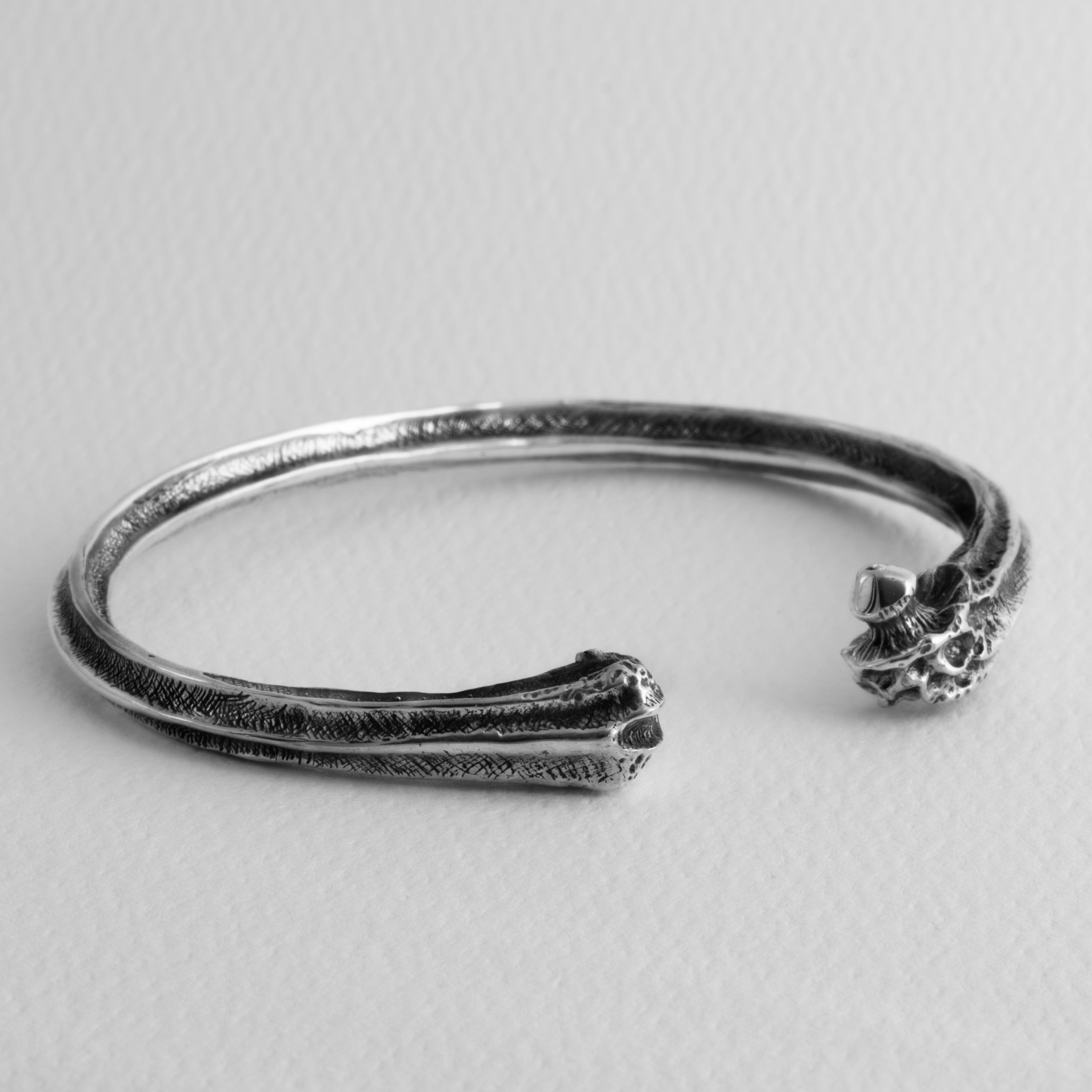 アクセサリー Llife FLAQUE BANGLE SILVER il_1080xN.2914353848_srg1.jpg